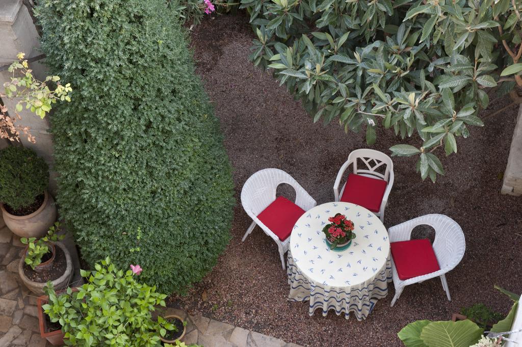 La Maison Du Peintre En Provence Mallemort Ngoại thất bức ảnh