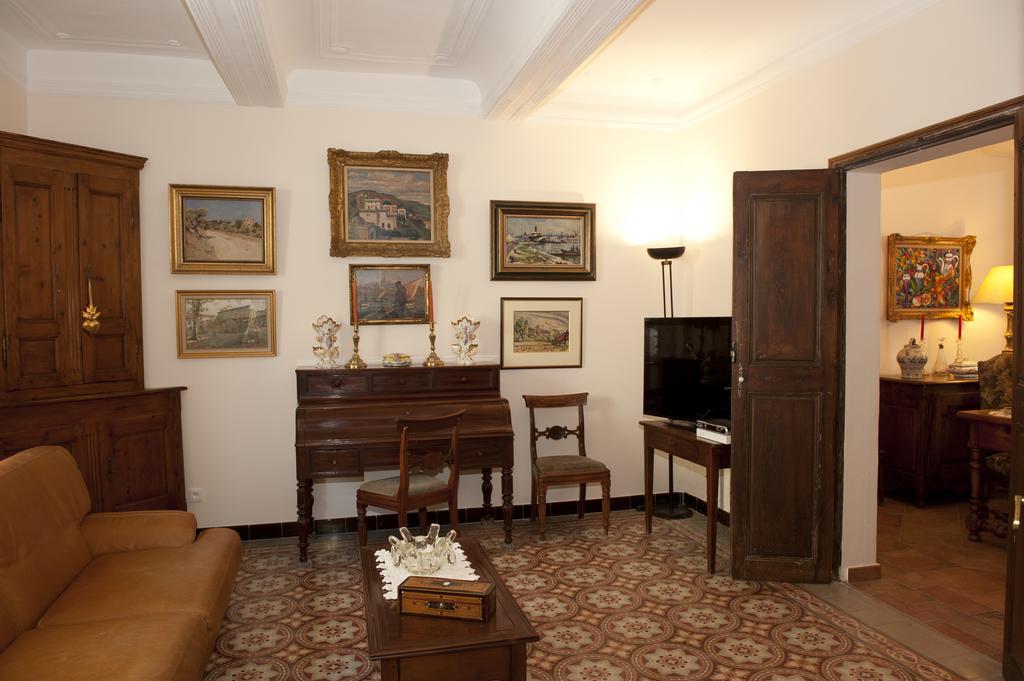 La Maison Du Peintre En Provence Mallemort Ngoại thất bức ảnh